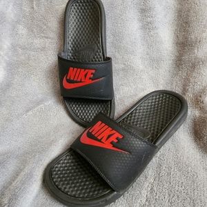 Nike Slide Slides Black and Red Men's Size 6 Women's Size 8